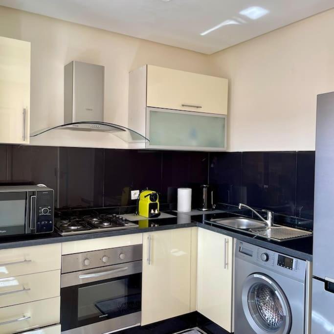 Appartement Centre Gare Gueliz Chic Et Cosy De Marrakech マラケシュ エクステリア 写真